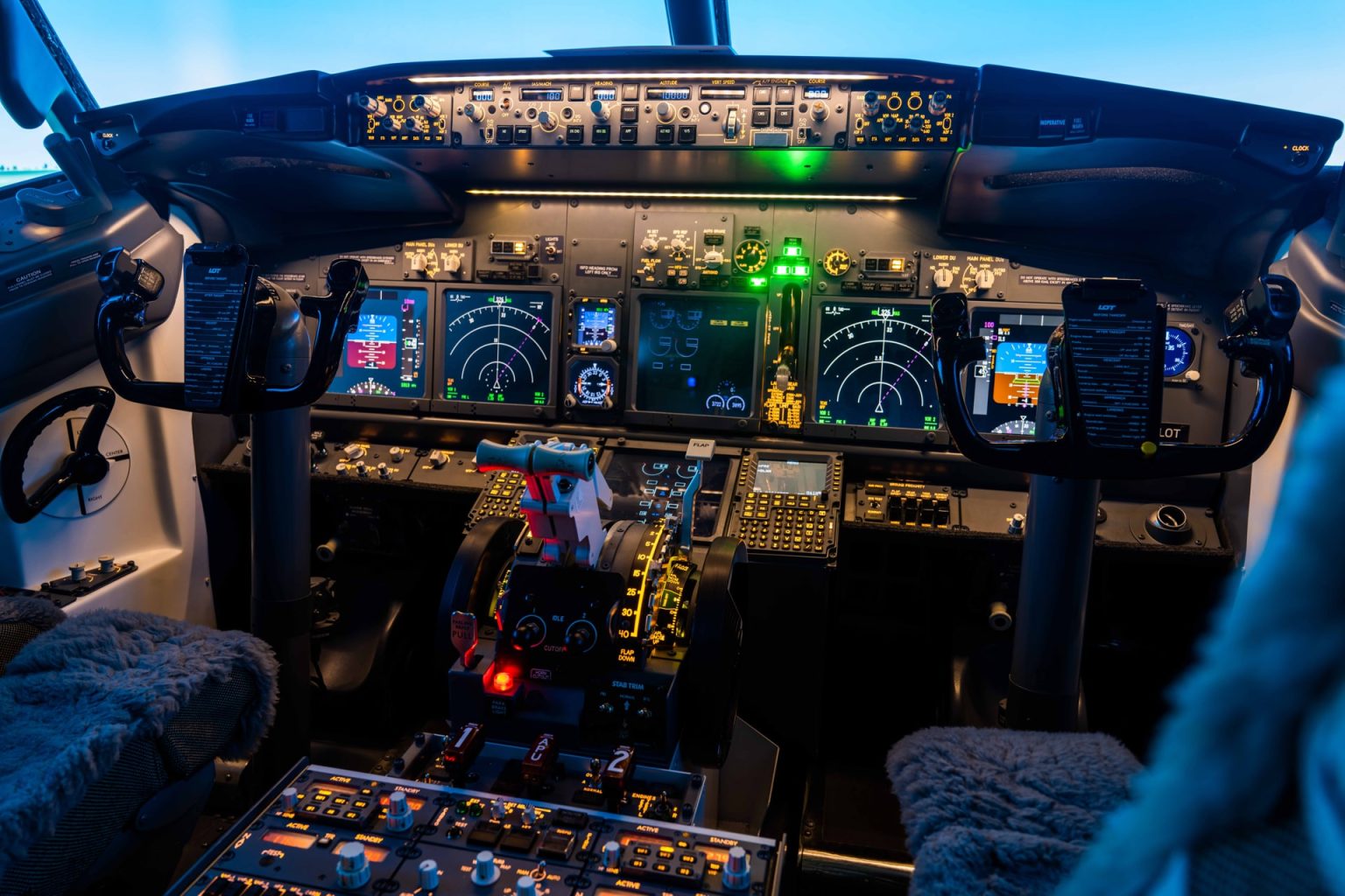 Symulator Boeing 737-be a pilot- LOT Flight Academy